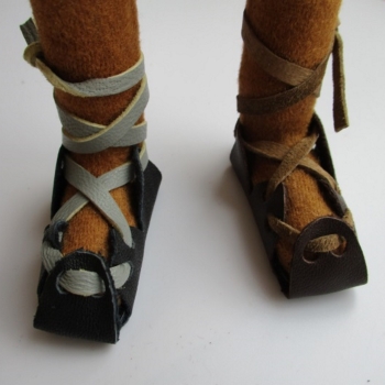 Sandale komplett geschlossen - auch für Egli-Figuren geeignet
